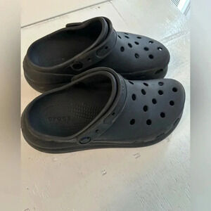 Crocs Classic Crush Clog Black Slip On Platform Shoes Unisex Men’s 7 Women’s 9